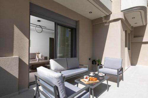 Gallery image of Tsatos Luxury Residence in Kremasti