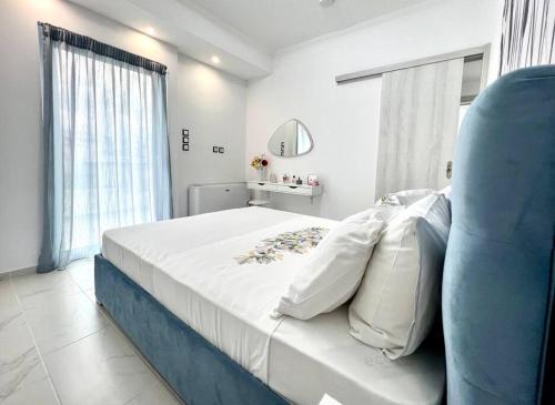 Evilion Maisonette in Athens