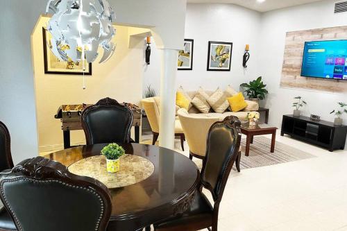 Amazing & cozy Duplex near Zoo Miami ! photo 13