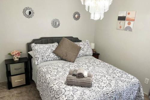 Amazing & cozy Duplex near Zoo Miami ! photo 31