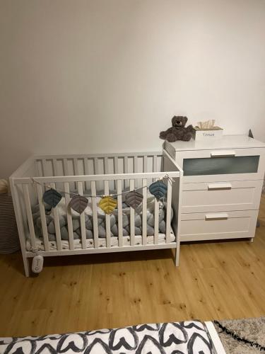 Apartmán s terasouにあるベッド