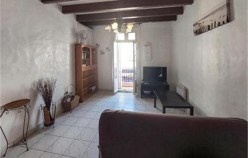 Posedenie v ubytovaní Lovely Apartment In Balaruc-Les-Bains