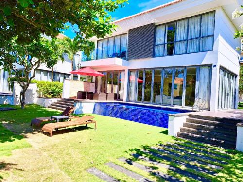Gallery image of IDC White House Da Nang in Da Nang
