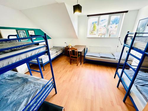 Katil atau katil-katil dalam bilik di Hostel Pod Gromadzyniem