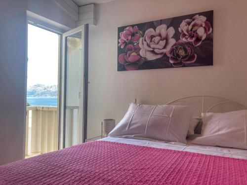 Postel nebo postele na pokoji v ubytování Apartment in Povlja with sea view, terrace, air conditioning, WiFi 3419-2