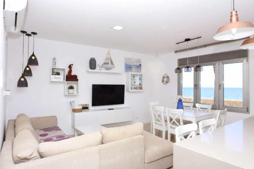 Fotografie z fotogalerie ubytování precioso y moderno apartamento frente al mar v destinaci Carboneras