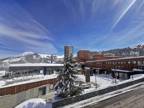Studio 2* à La Plagne, Vu Mont Blanc, Casier à Ski, Plein Centre