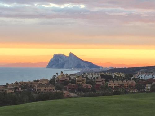 Zdjęcie z galerii obiektu Casa Alcaidesa w mieście La Alcaidesa
