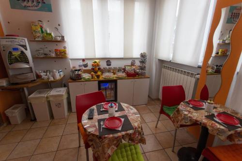 Kuchyň nebo kuchyňský kout v ubytování Hotel Pontenuovo