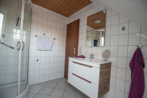 Koupelna v ubytování Nordseekrabbe