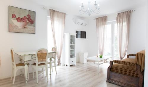 TV/trung tâm giải trí tại Apartments Villa Harmonie - Adults Only +14