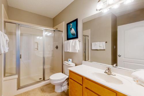 Ένα μπάνιο στο Horningsholm by Meyer Vacation Rentals