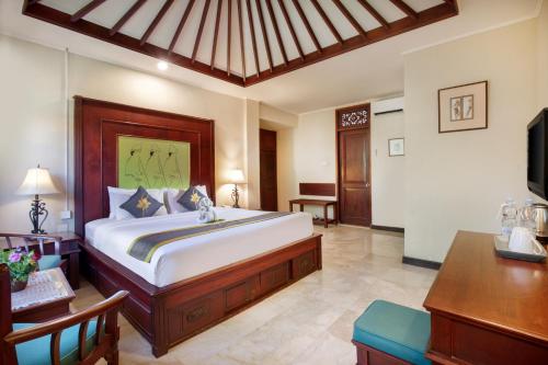 Cama o camas de una habitación en Royal Hotel and Villa Bali
