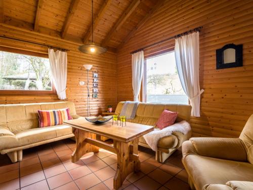 Χώρος καθιστικού στο Apartment Reinskopf-2 by Interhome