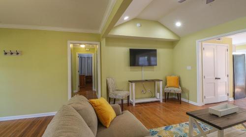 House on Acacia – Photos 3