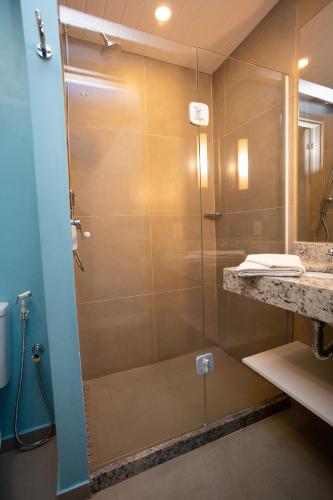Bilik mandi di IBIS BUDGET CAPAO Bonito