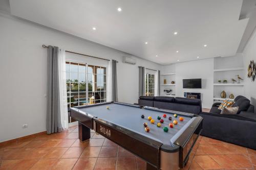 Laura by Algarve Villa Holidays