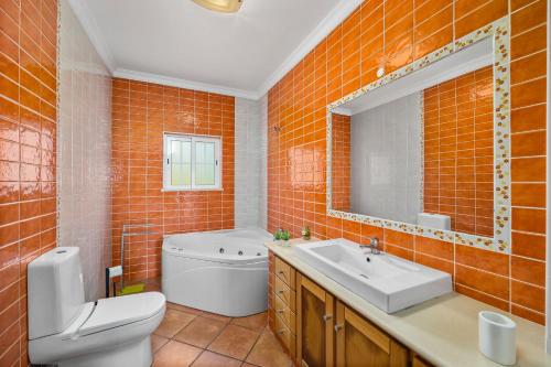 Laura by Algarve Villa Holidays