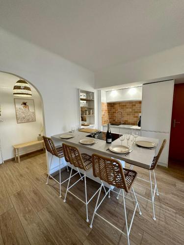 Chez Joan, Apt de Standing, 4 Prs, à 300m des plages