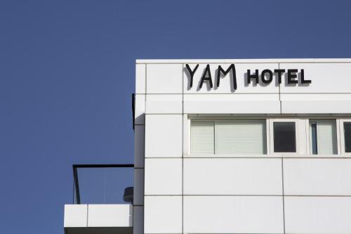Sijil, anugerah, tanda atau dokumen lain yang dipamerkan di Yam Hotel - an Atlas Boutique Hotel