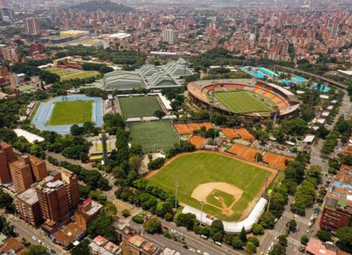 an aerial view of a baseball field in a city at Aparta- estudio Ziruma 102 in Medellín