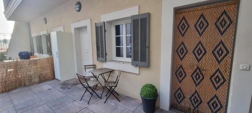 Galeriebild der Unterkunft Studio vieux port chez Fanette in Marseille