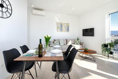 TV a/nebo společenská místnost v ubytování Apartment Klara