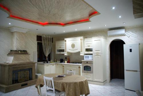 Cucina o angolo cottura di Gold luxury suite home roma