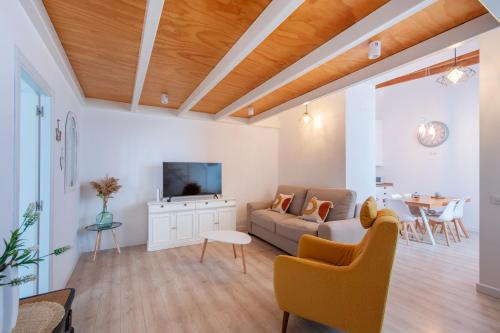 Casa Valentina II: Confort y Luz en Sevilla Centro