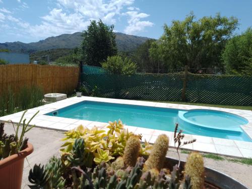 Bazén v ubytování Casa con pileta 4/5 Personas en Potrero De Los Funes,rodeada de sierras,paisajes Y Una Paz Increible! nebo v jeho okolí