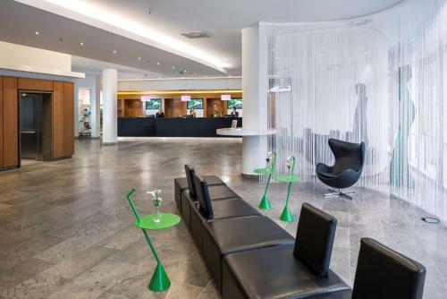 Χώρος καθιστικού στο Dorint Kongresshotel Düsseldorf/Neuss