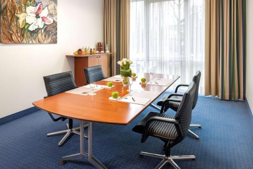 Χώρος καθιστικού στο Dorint Kongresshotel Düsseldorf/Neuss