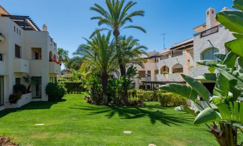 La Medina De Banus, Puerto Banus
