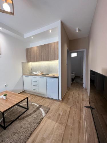 Кухня или мини-кухня в DREAM apartments
