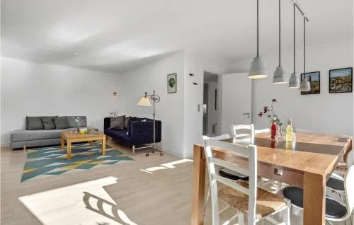 Nice home in Svaneke with WiFi and 2 Bedrooms picture