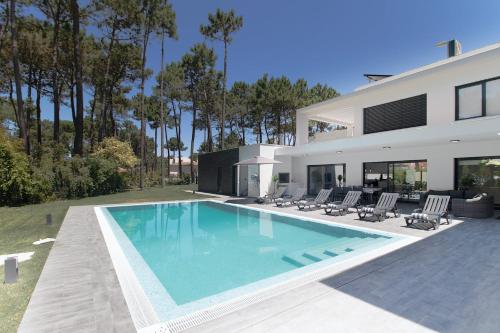 Bazén v ubytování Villa Alfazema IV nebo v jeho okolí