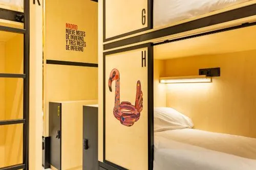 Petit Hostel Palacio Real photo 36