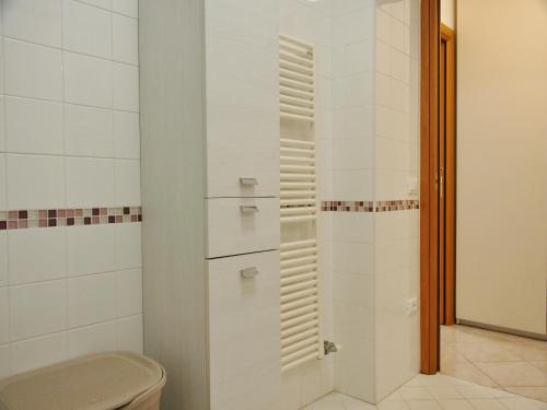 A bathroom at ROSE DE MAR - Grazioso appartamento con posto auto