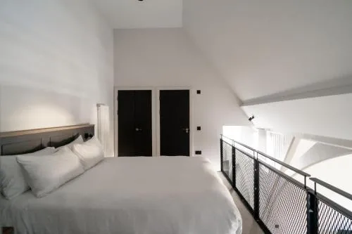 Linton Collection - Blackfriars Lofts photo 24