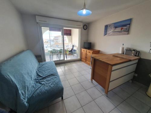 Гостиная зона в Appartement Sète, 2 pièces, 4 personnes - FR-1-338-311