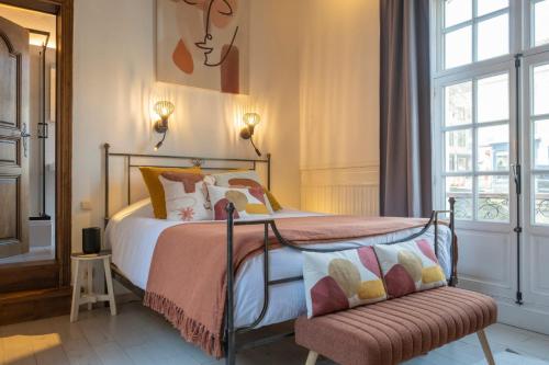 Postel nebo postele na pokoji v ubytování Canalview Hotel Ter Reien