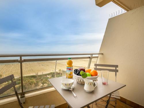 Apartment Milos by Interhome