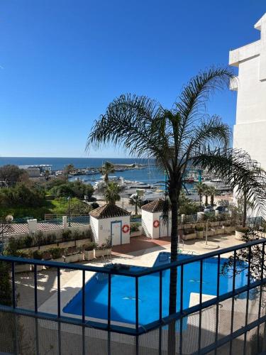 Lyrioshomes Precioso Apartamento Puerto de Estepona photo 9