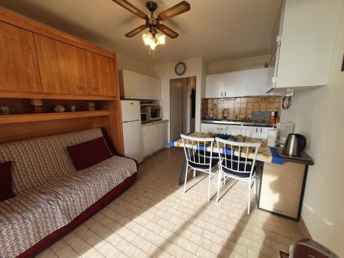 Appartement 2 pièces en bord de mer avec parking privé à Sète
