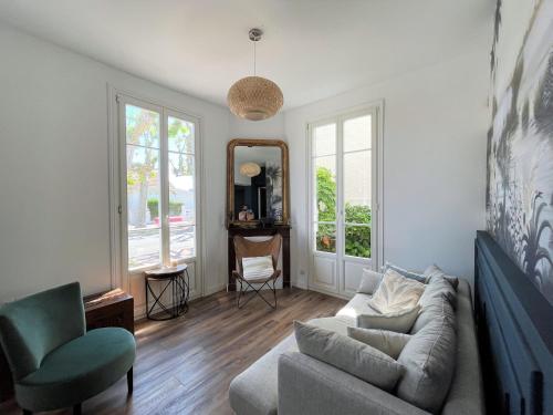 Photo de la galerie de l'établissement Maison climatisée 6 pers près plage, WiFi, parking - FR-1-420-102, à Arcachon