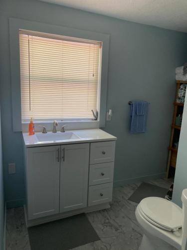 Un baño de Guest Suite at Turkey Creek - 1 bedroom suite