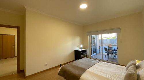Oura Oasis A - Shared Pool - 4 Guests - Albufeira