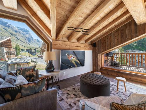 Chalet de luxe familial à Val d'Isère avec spa, proche des pistes et équipements premium