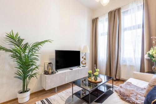 Luxurious Art Deco Apartment in the King Street