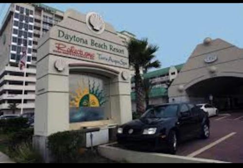 Gallery image of Daytona Beach Resort Private balcony Ocean Front in Daytona Beach